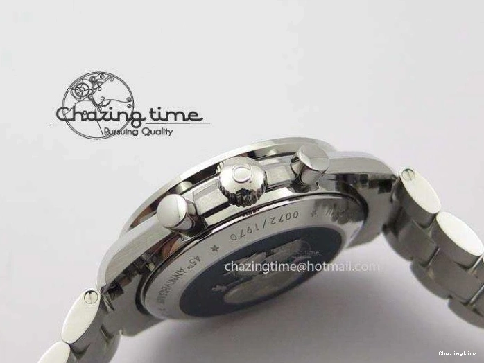 0429 Efficient Speedmaster JHF SS Snoopy Award 45th Anniversary White dial On SS Bracelet 8239